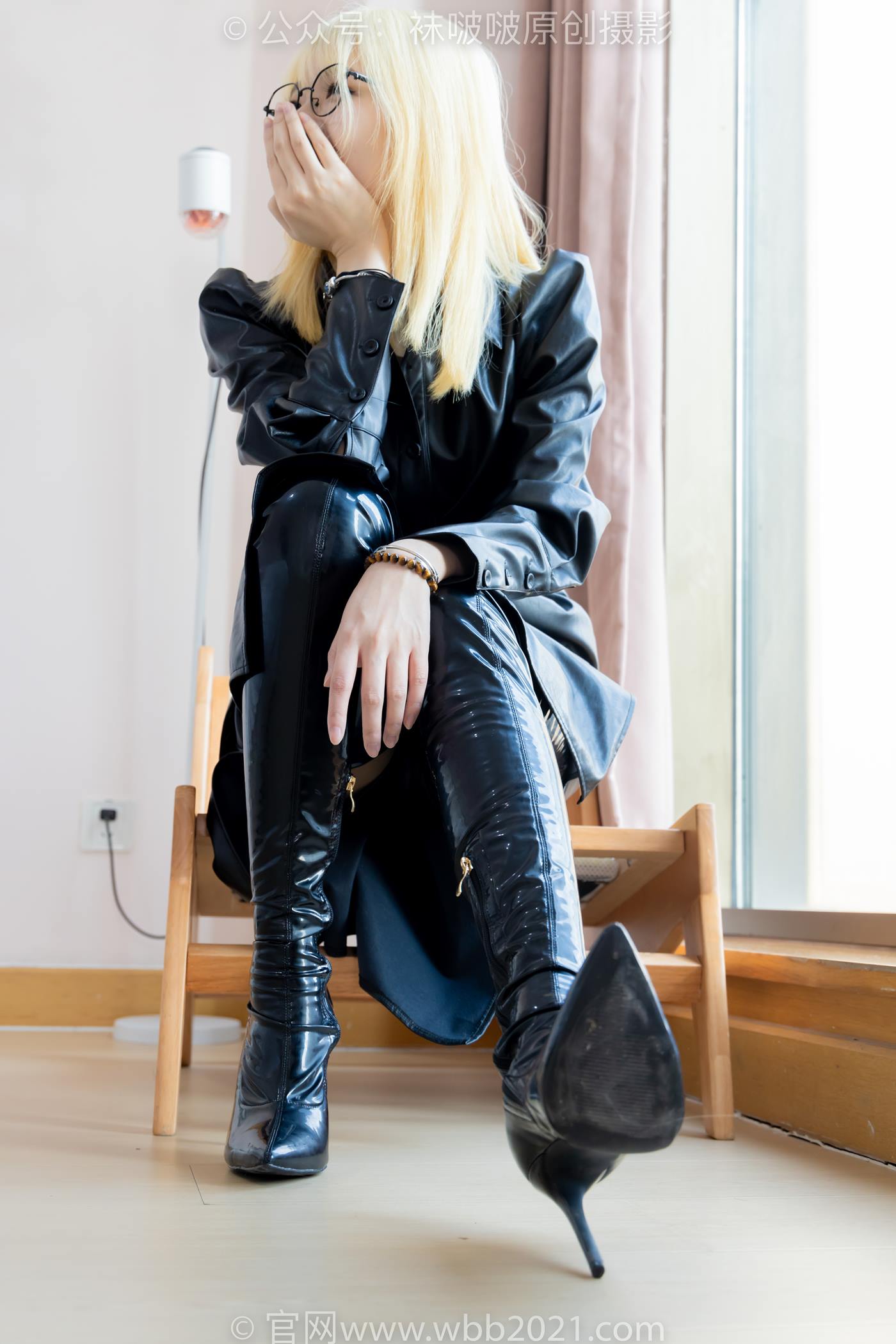 图片[74]-[BoBoSocks袜啵啵]NO.507 小甜豆 高跟长靴、薄黑丝、皮衣外套、ol风[113P] – 速更版-美库