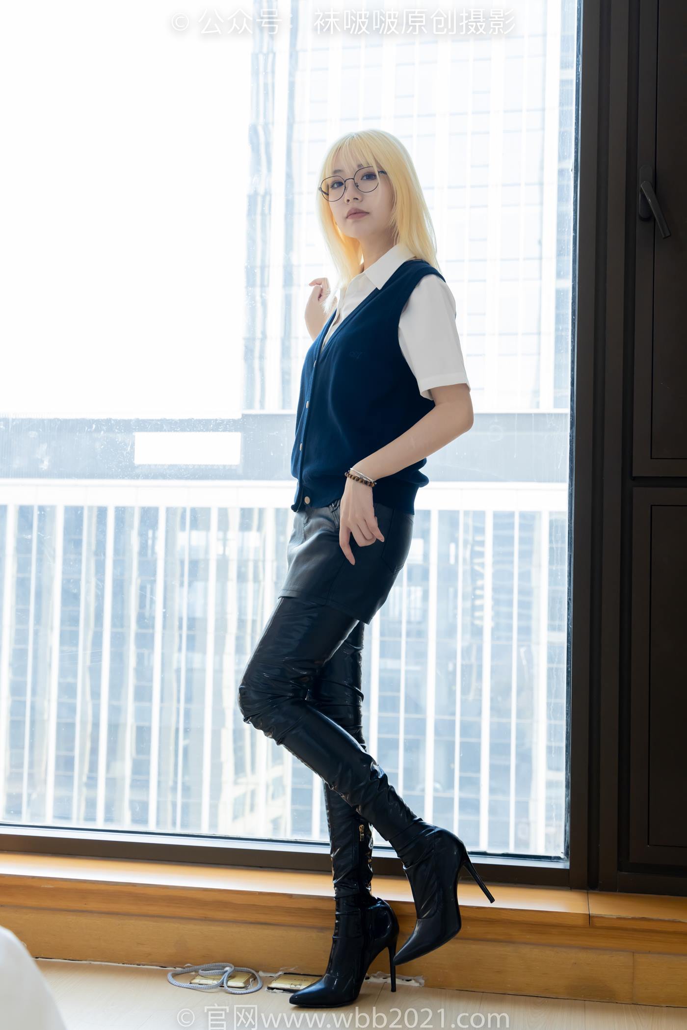 图片[91]-[BoBoSocks袜啵啵]NO.507 小甜豆 高跟长靴、薄黑丝、皮衣外套、ol风[113P] – 速更版-美库