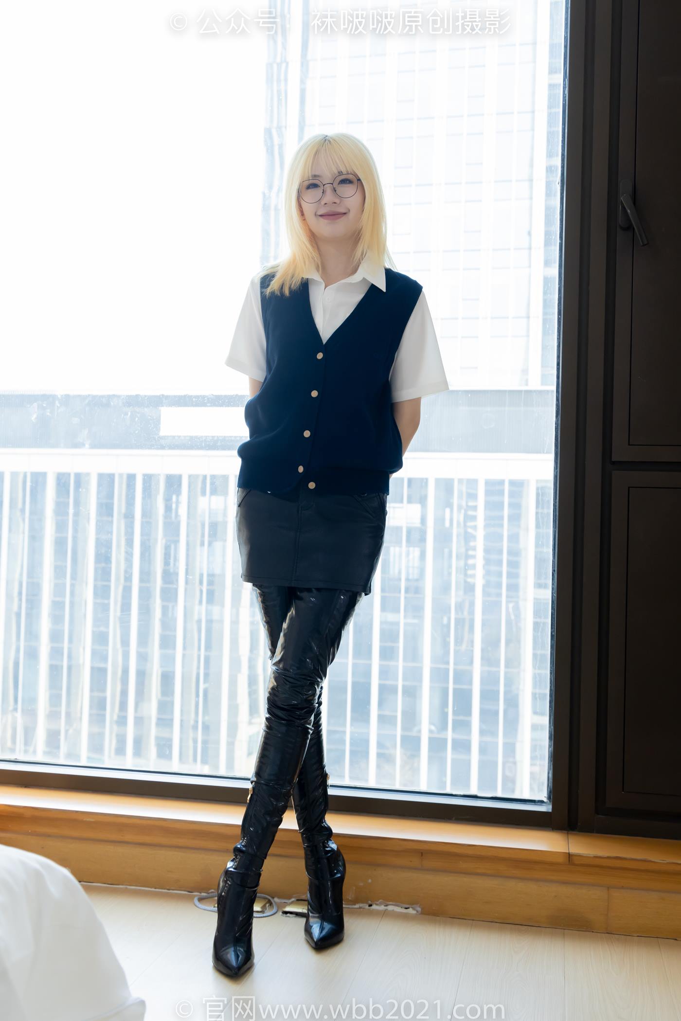 图片[92]-[BoBoSocks袜啵啵]NO.507 小甜豆 高跟长靴、薄黑丝、皮衣外套、ol风[113P] – 速更版-美库