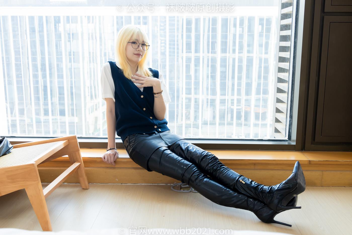 图片[105]-[BoBoSocks袜啵啵]NO.507 小甜豆 高跟长靴、薄黑丝、皮衣外套、ol风[113P] – 速更版-美库
