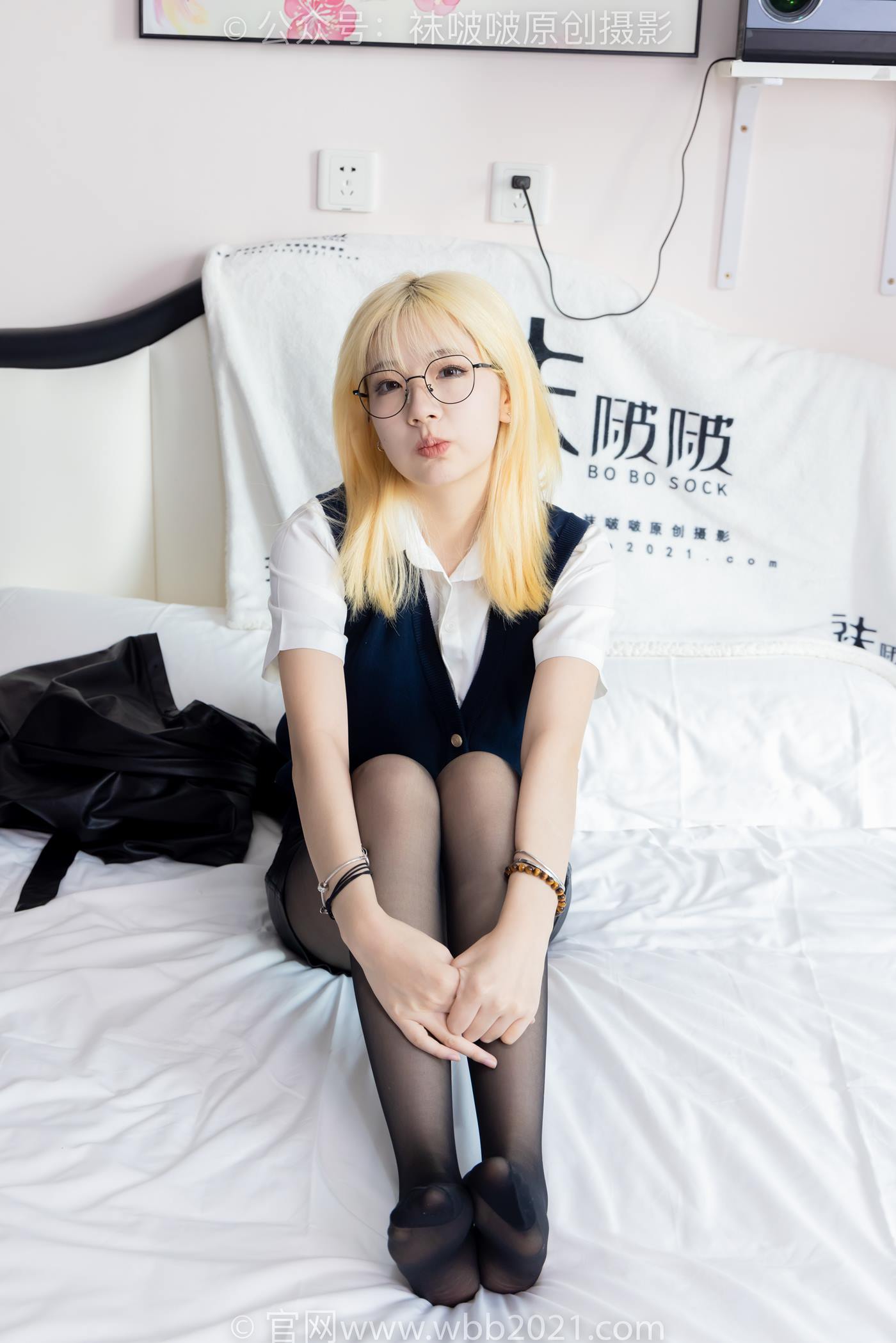 图片[108]-[BoBoSocks袜啵啵]NO.507 小甜豆 高跟长靴、薄黑丝、皮衣外套、ol风[113P] – 速更版-美库