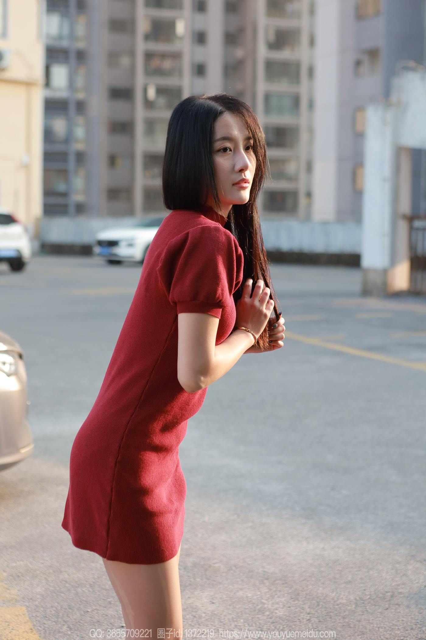 图片[37]-[IESS异思趣向] 2025.02.21 丝享家1983：婉萍《红苹果（下）》[63P] – 速更版-美库