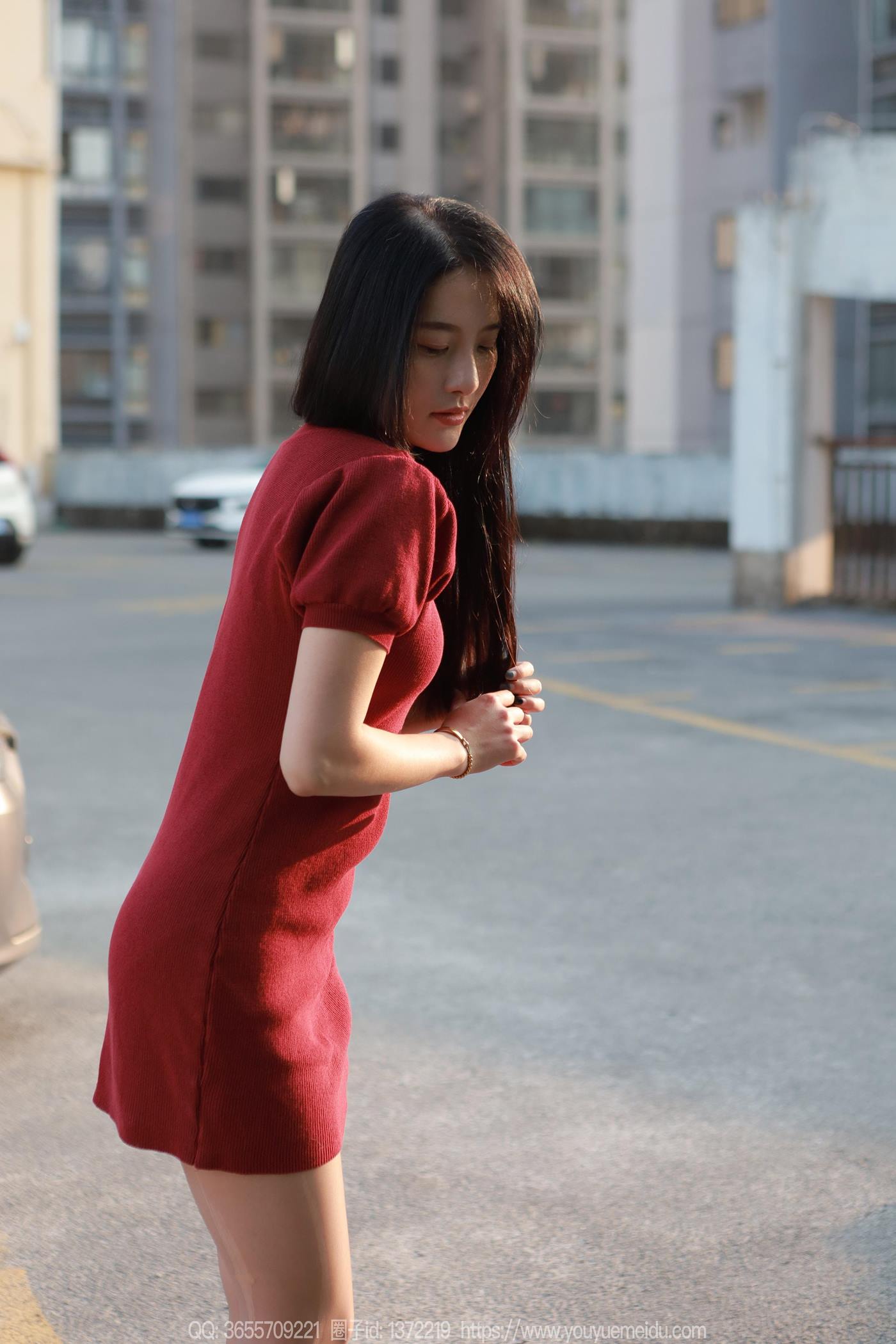 图片[48]-[IESS异思趣向] 2025.02.21 丝享家1983：婉萍《红苹果（下）》[63P] – 速更版-美库