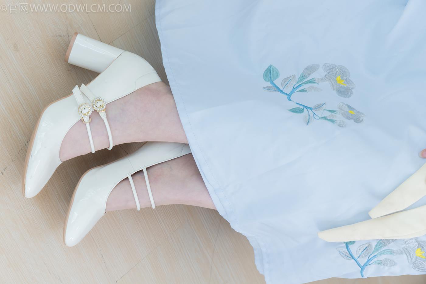 图片[16]-物恋传媒 NO.2270 小酒-高跟鞋、布鞋、白棉足袋、汉服[159P] – 速更版-美库