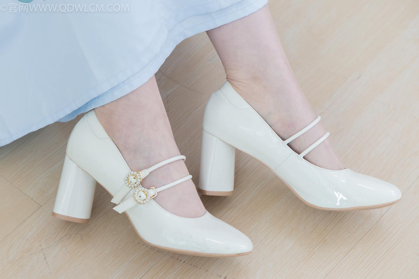 图片[17]-物恋传媒 NO.2270 小酒-高跟鞋、布鞋、白棉足袋、汉服[159P] – 速更版-美库