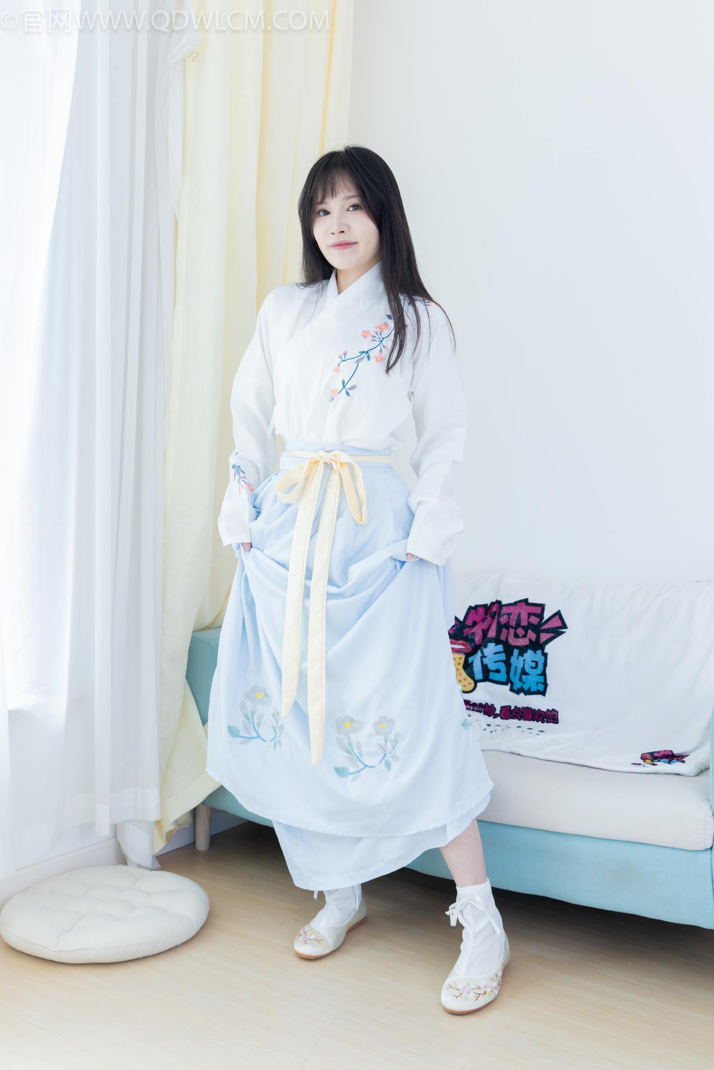 图片[19]-物恋传媒 NO.2270 小酒-高跟鞋、布鞋、白棉足袋、汉服[159P] – 速更版-美库