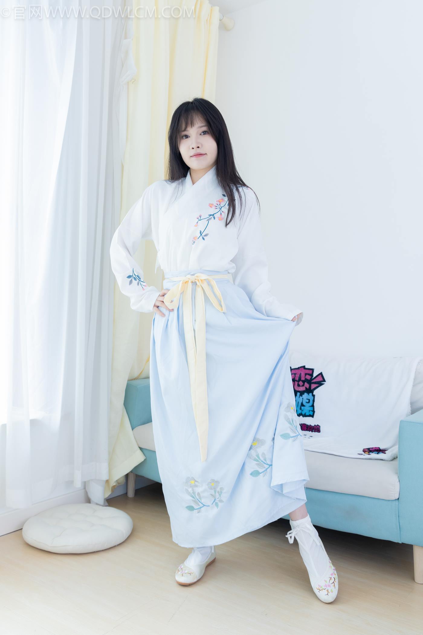 图片[23]-物恋传媒 NO.2270 小酒-高跟鞋、布鞋、白棉足袋、汉服[159P] – 速更版-美库