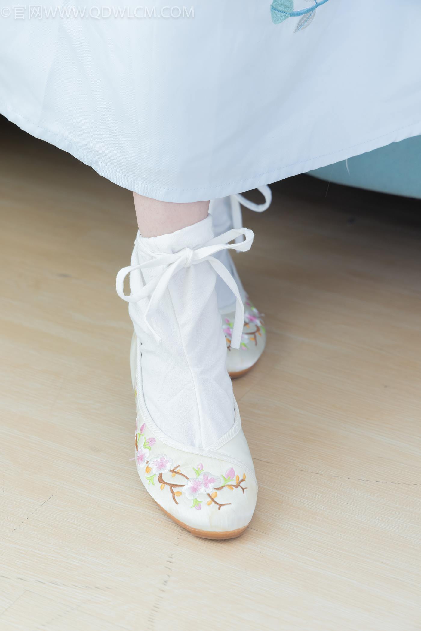 图片[29]-物恋传媒 NO.2270 小酒-高跟鞋、布鞋、白棉足袋、汉服[159P] – 速更版-美库