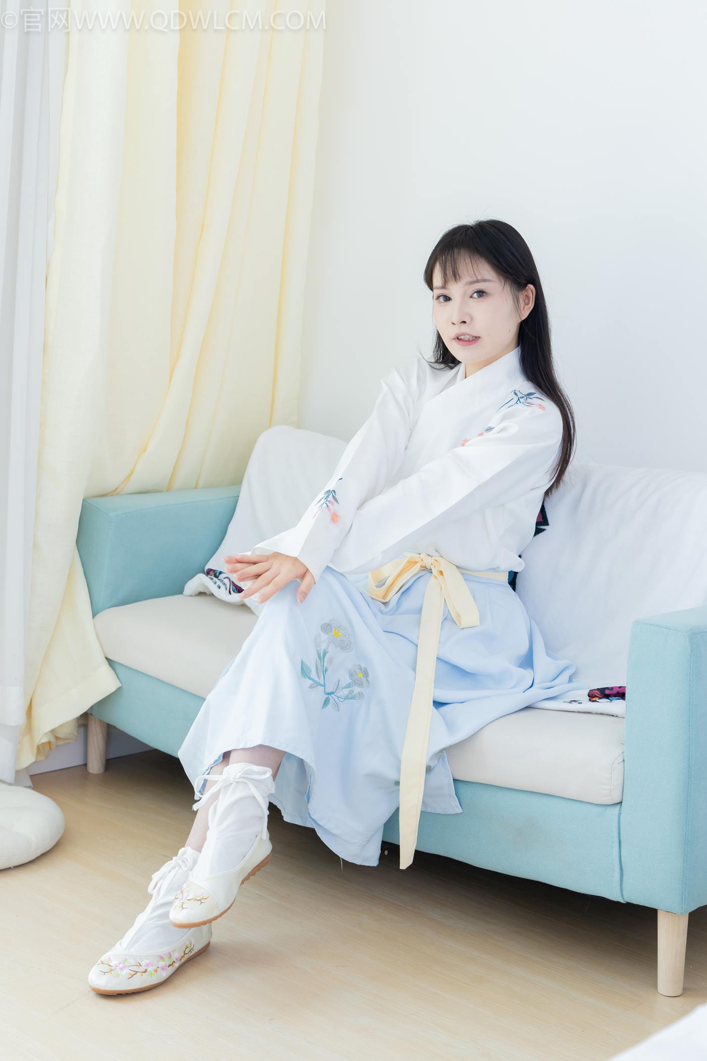 图片[33]-物恋传媒 NO.2270 小酒-高跟鞋、布鞋、白棉足袋、汉服[159P] – 速更版-美库