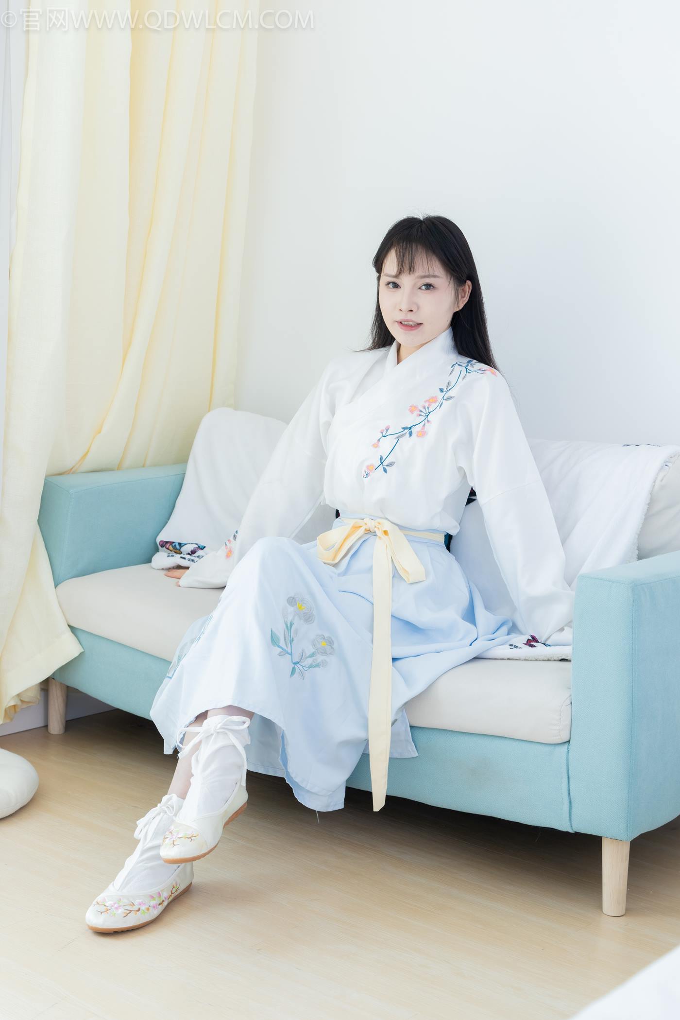 图片[34]-物恋传媒 NO.2270 小酒-高跟鞋、布鞋、白棉足袋、汉服[159P] – 速更版-美库