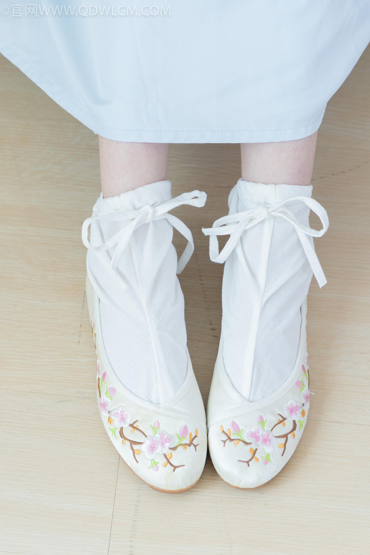 图片[39]-物恋传媒 NO.2270 小酒-高跟鞋、布鞋、白棉足袋、汉服[159P] – 速更版-美库