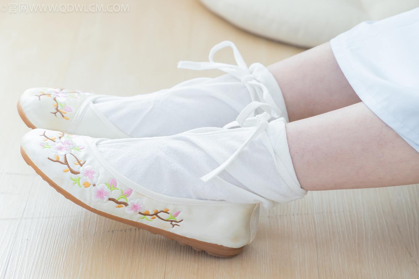 图片[41]-物恋传媒 NO.2270 小酒-高跟鞋、布鞋、白棉足袋、汉服[159P] – 速更版-美库