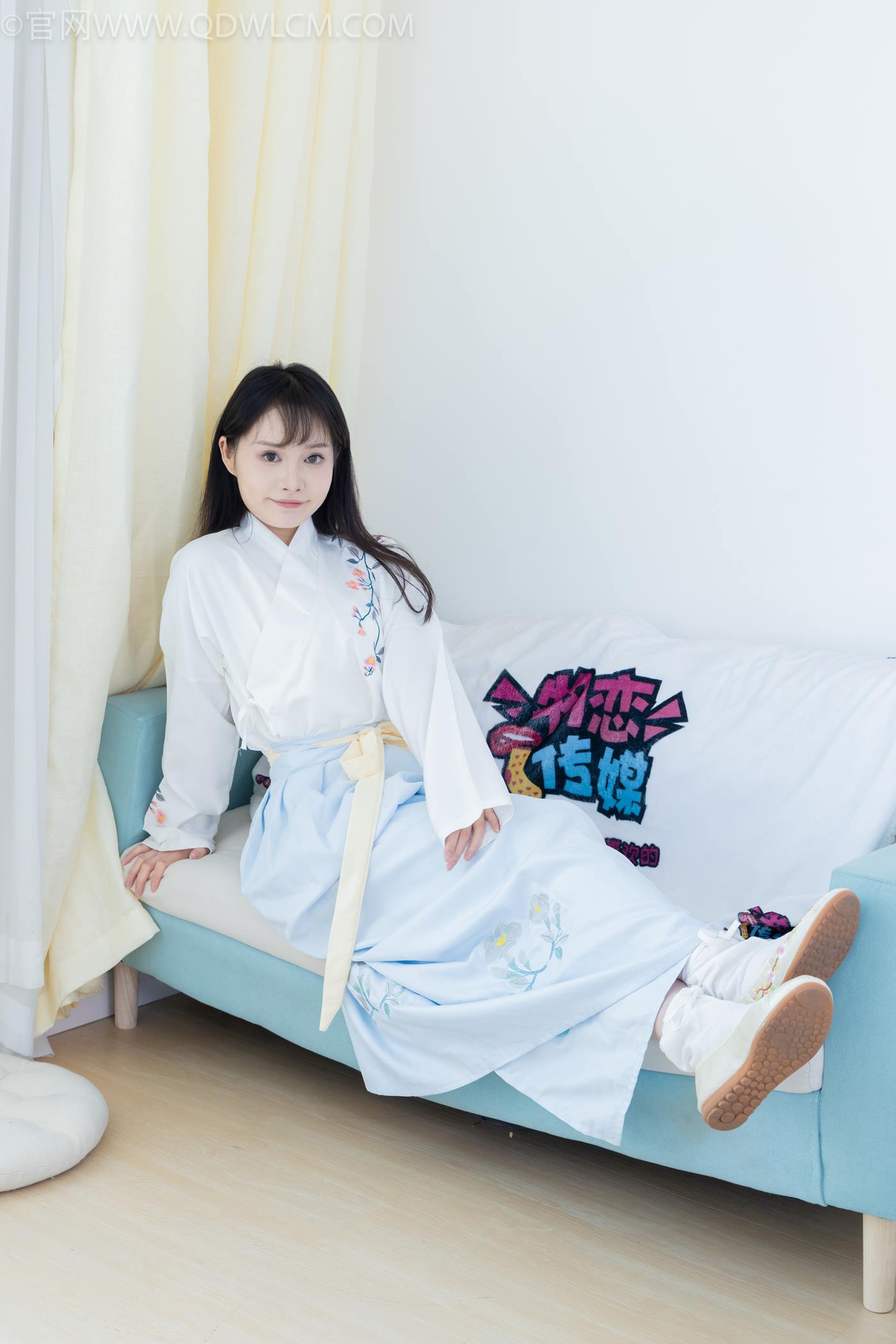 图片[44]-物恋传媒 NO.2270 小酒-高跟鞋、布鞋、白棉足袋、汉服[159P] – 速更版-美库