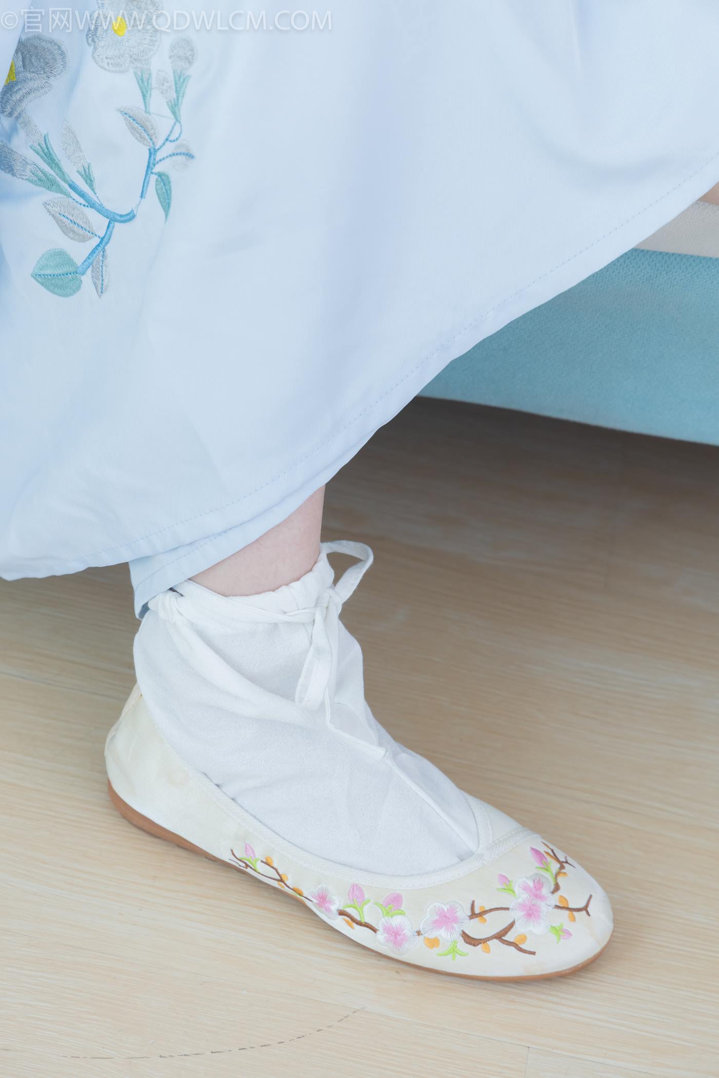 图片[53]-物恋传媒 NO.2270 小酒-高跟鞋、布鞋、白棉足袋、汉服[159P] – 速更版-美库