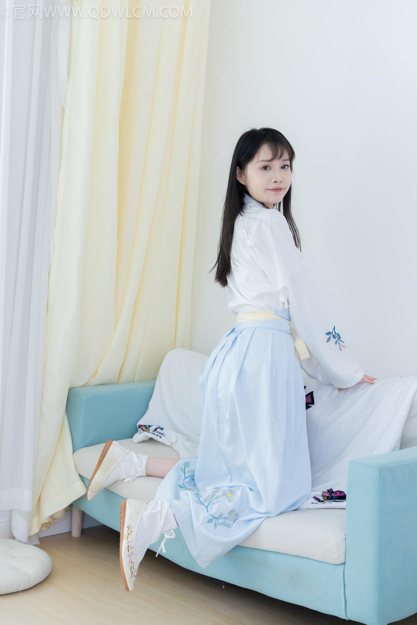 图片[71]-物恋传媒 NO.2270 小酒-高跟鞋、布鞋、白棉足袋、汉服[159P] – 速更版-美库