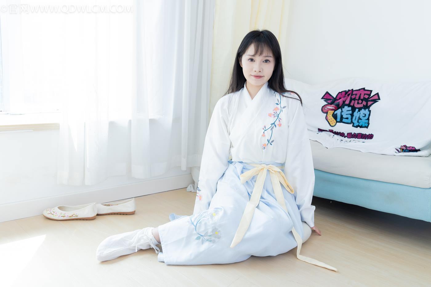 图片[75]-物恋传媒 NO.2270 小酒-高跟鞋、布鞋、白棉足袋、汉服[159P] – 速更版-美库