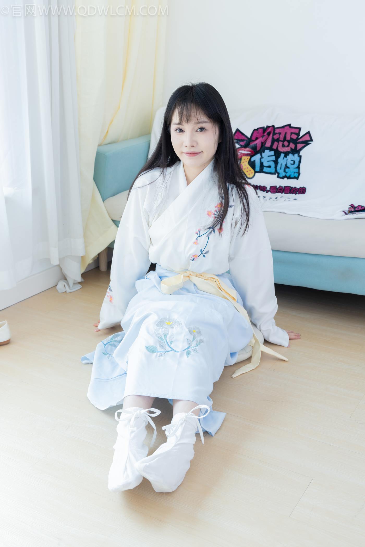 图片[84]-物恋传媒 NO.2270 小酒-高跟鞋、布鞋、白棉足袋、汉服[159P] – 速更版-美库