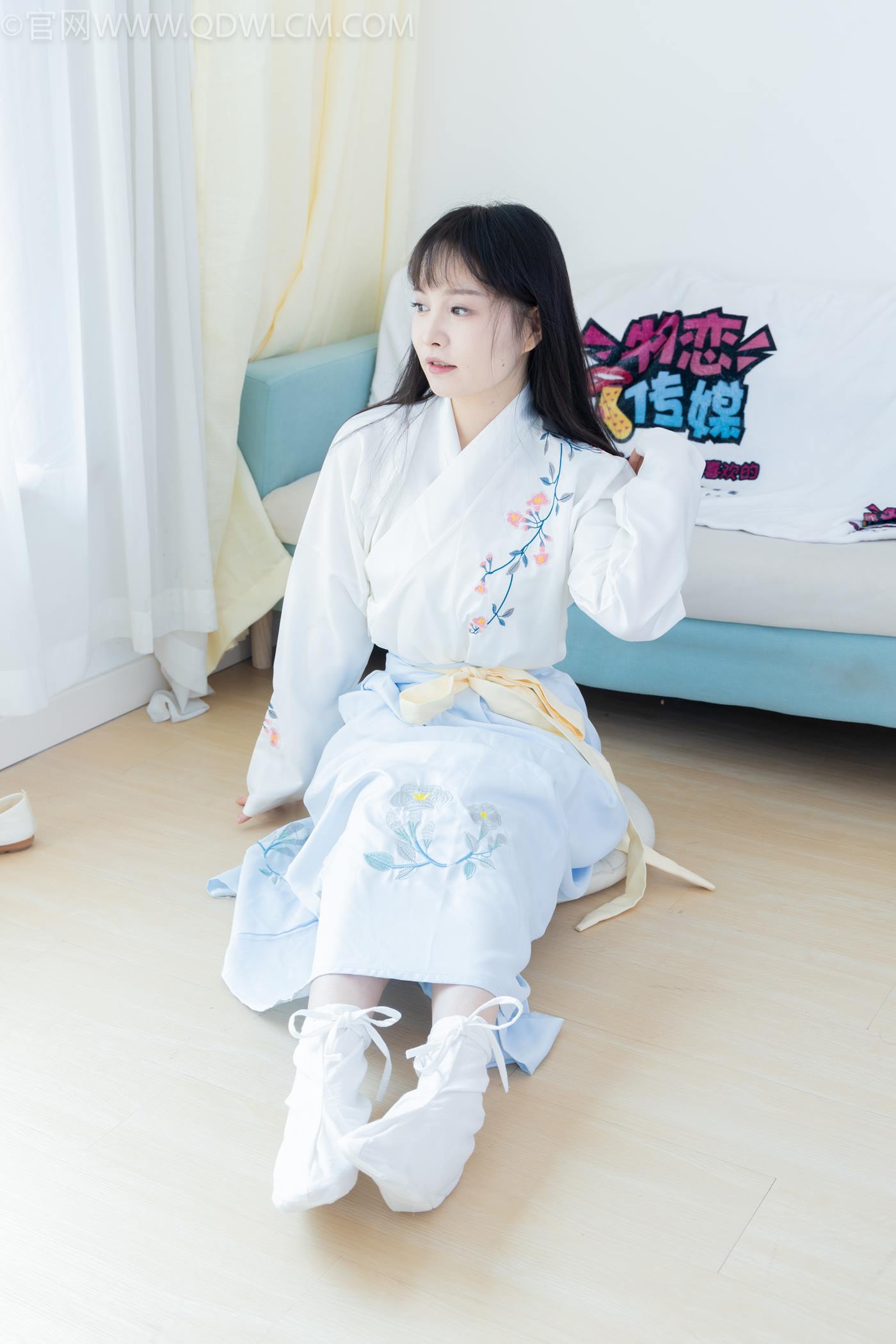 图片[85]-物恋传媒 NO.2270 小酒-高跟鞋、布鞋、白棉足袋、汉服[159P] – 速更版-美库