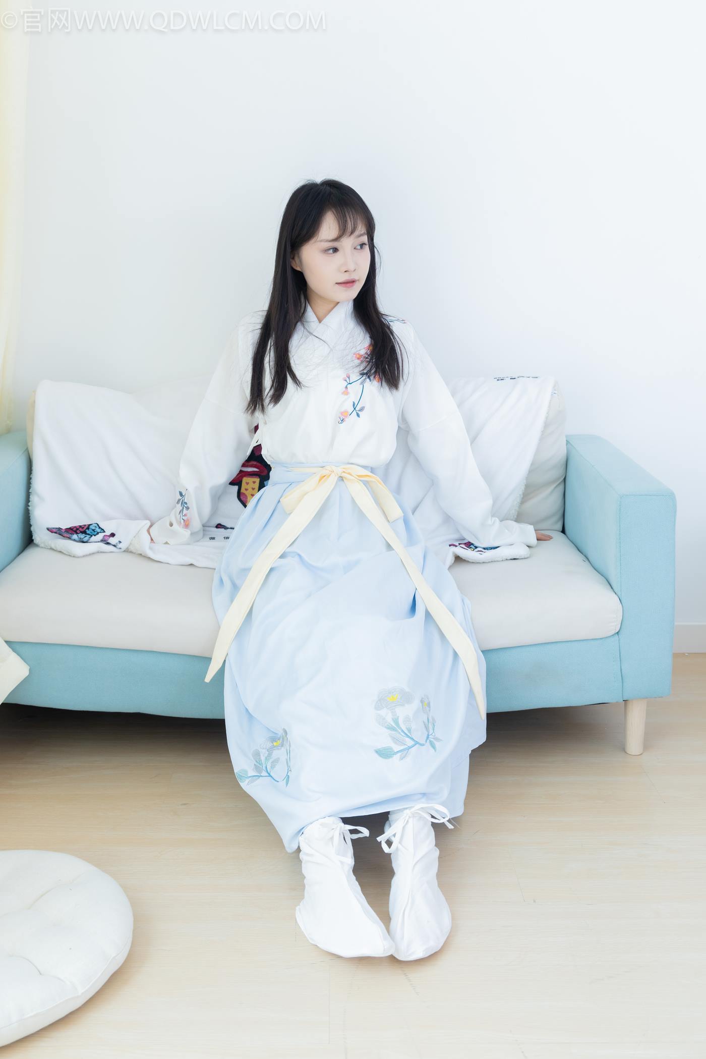 图片[94]-物恋传媒 NO.2270 小酒-高跟鞋、布鞋、白棉足袋、汉服[159P] – 速更版-美库