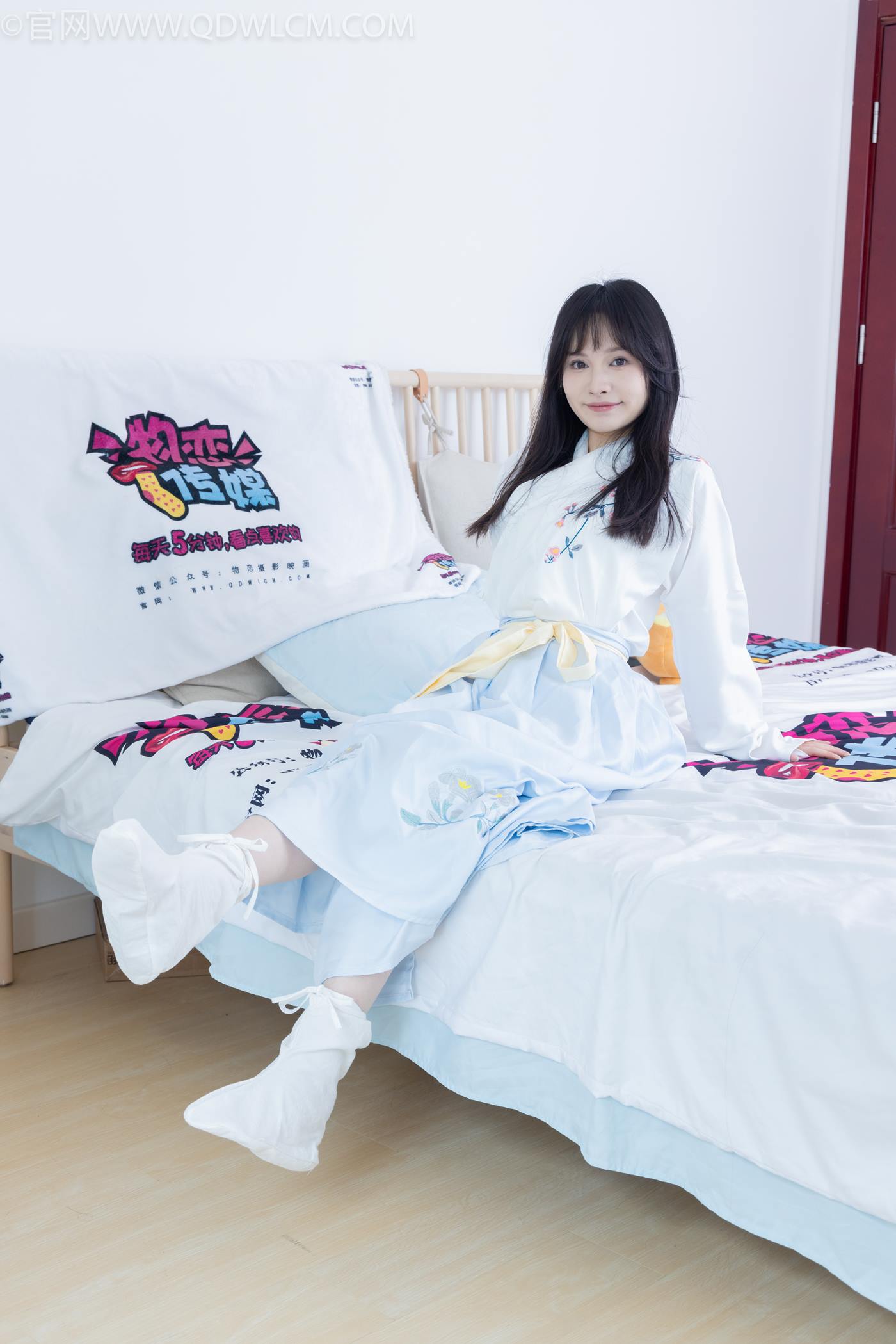 图片[143]-物恋传媒 NO.2270 小酒-高跟鞋、布鞋、白棉足袋、汉服[159P] – 速更版-美库