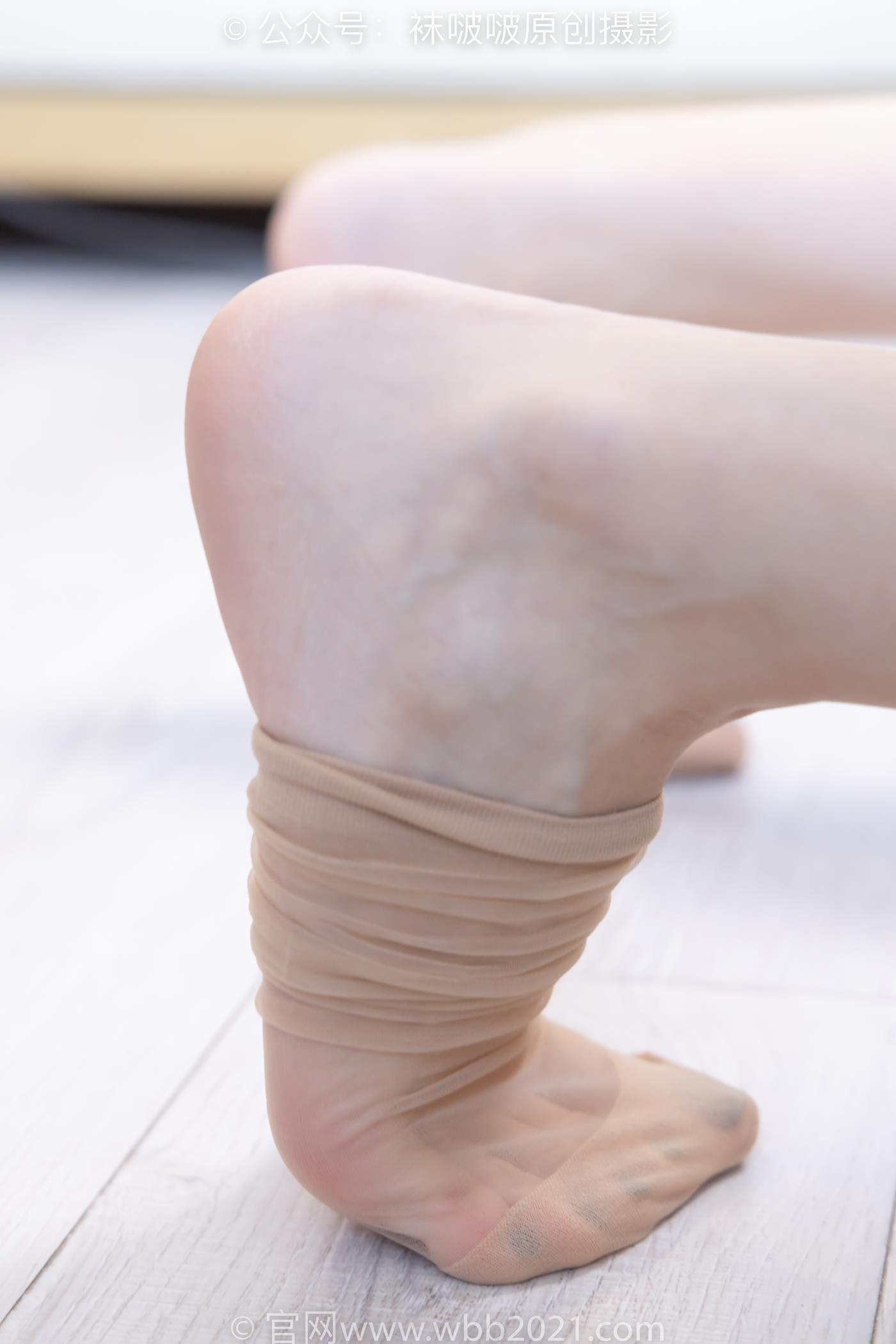 图片[15]-[BoBoSocks袜啵啵]NO.509 稚予-高跟鞋、短肉丝、黑色美甲、银行制服、半脱袜子[100P] – 速更版-美库