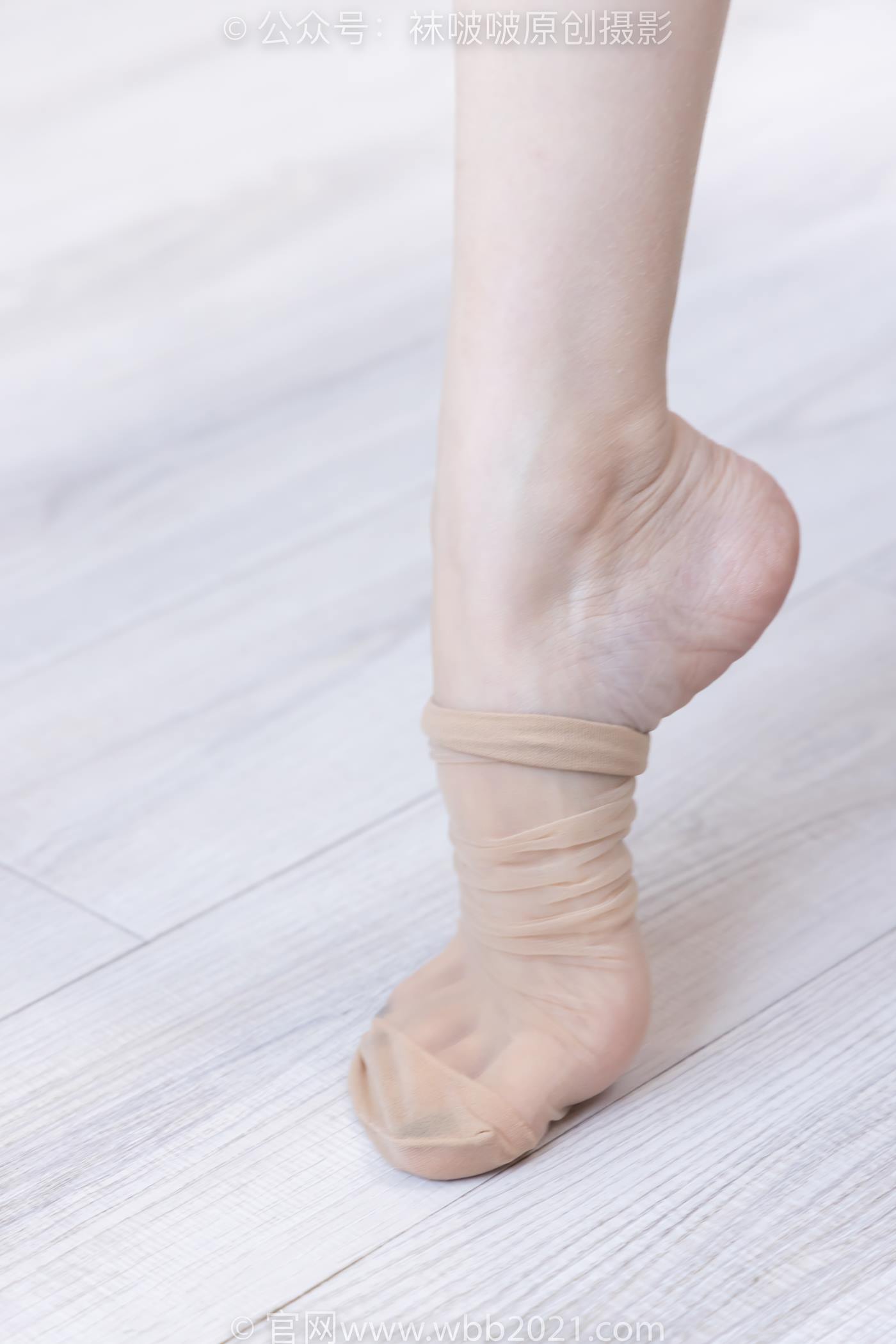 图片[19]-[BoBoSocks袜啵啵]NO.509 稚予-高跟鞋、短肉丝、黑色美甲、银行制服、半脱袜子[100P] – 速更版-美库