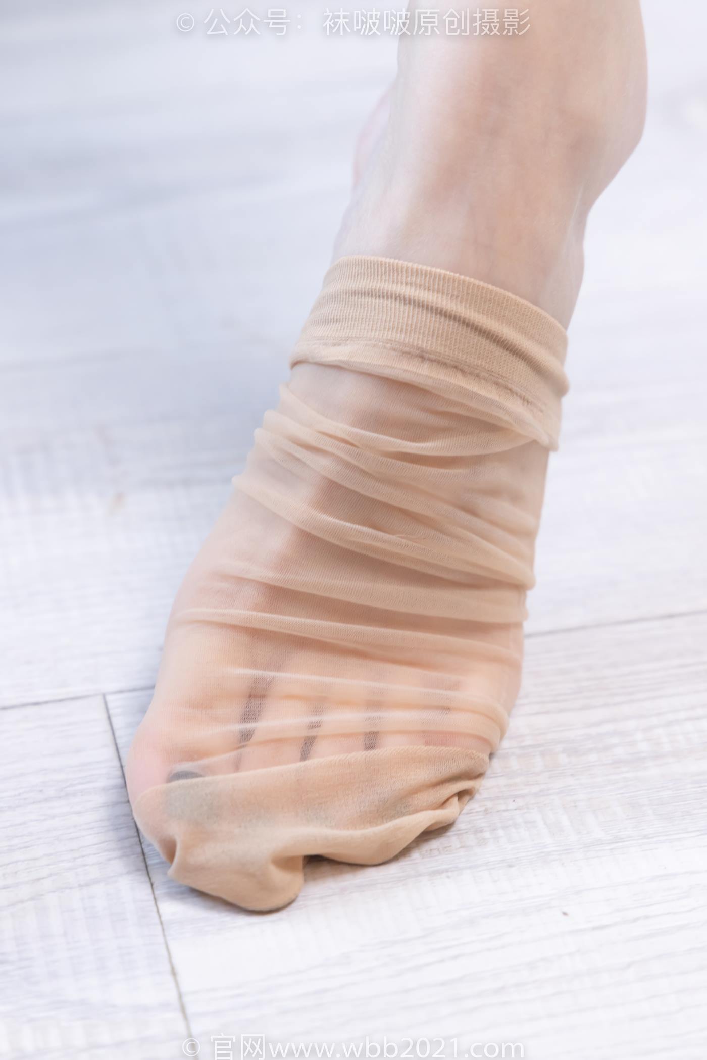 图片[21]-[BoBoSocks袜啵啵]NO.509 稚予-高跟鞋、短肉丝、黑色美甲、银行制服、半脱袜子[100P] – 速更版-美库