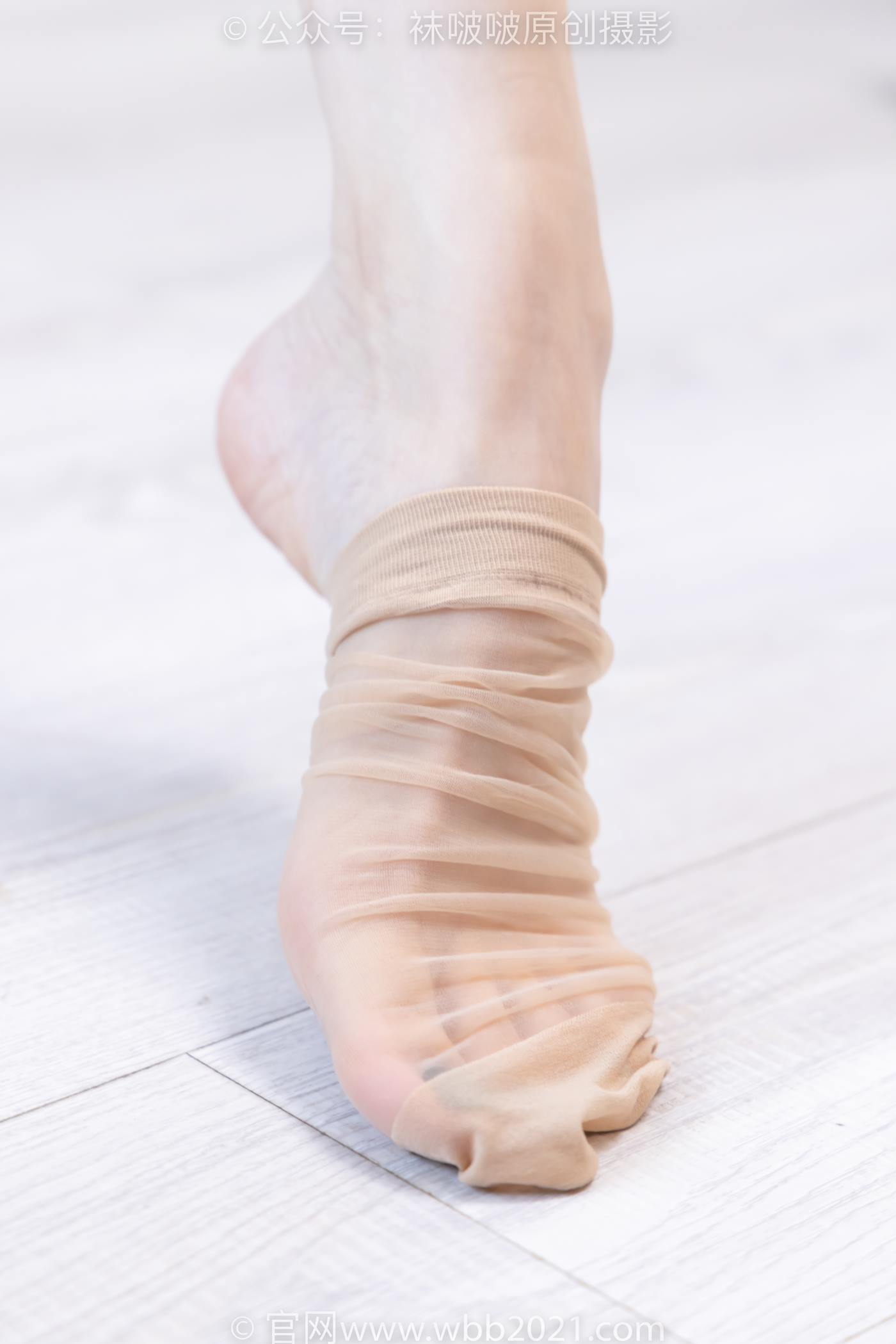 图片[22]-[BoBoSocks袜啵啵]NO.509 稚予-高跟鞋、短肉丝、黑色美甲、银行制服、半脱袜子[100P] – 速更版-美库