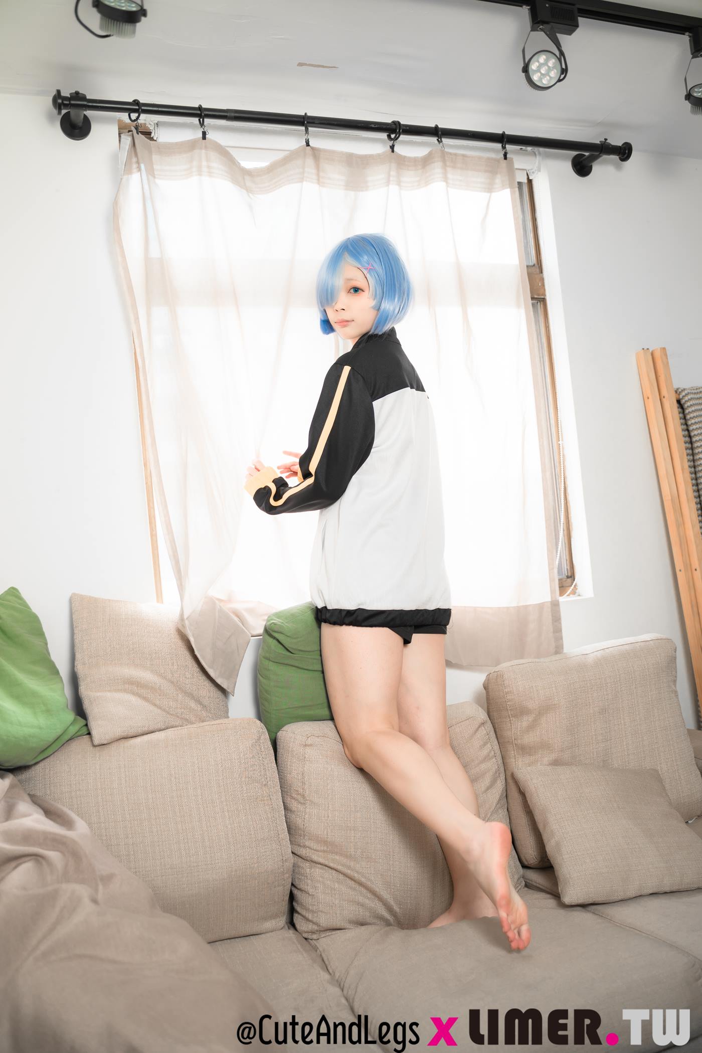 图片[56]-Limerence原创 NO.099 之之雷姆穿着你的外套出现啦~里面到底有没有穿[88P] – 速更版-美库