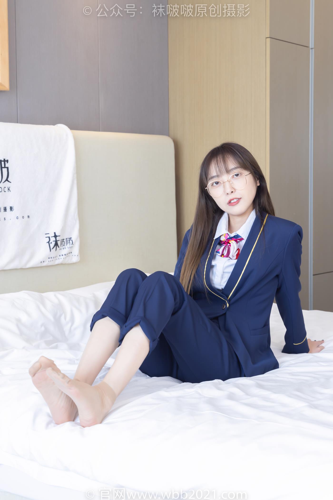 图片[80]-[BoBoSocks袜啵啵]NO.509 稚予-高跟鞋、短肉丝、黑色美甲、银行制服、半脱袜子[100P] – 速更版-美库