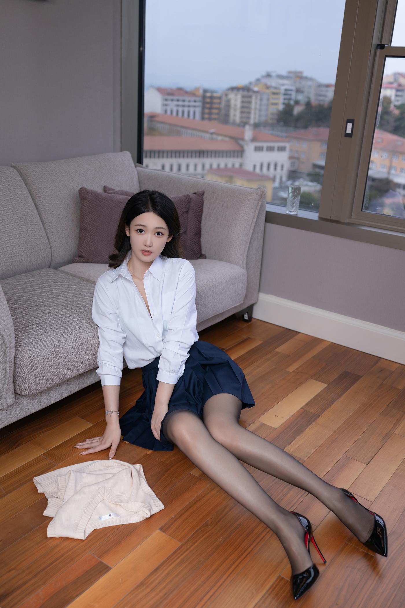 图片[13]-唐安琪 – 学生写真[21P] – 速更版-美库