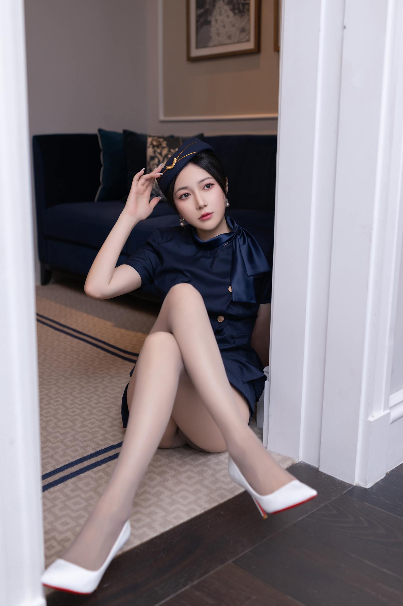 图片[23]-秀人名模鱼子酱Fish《空姐制服》写真[35P] – 速更版-美库