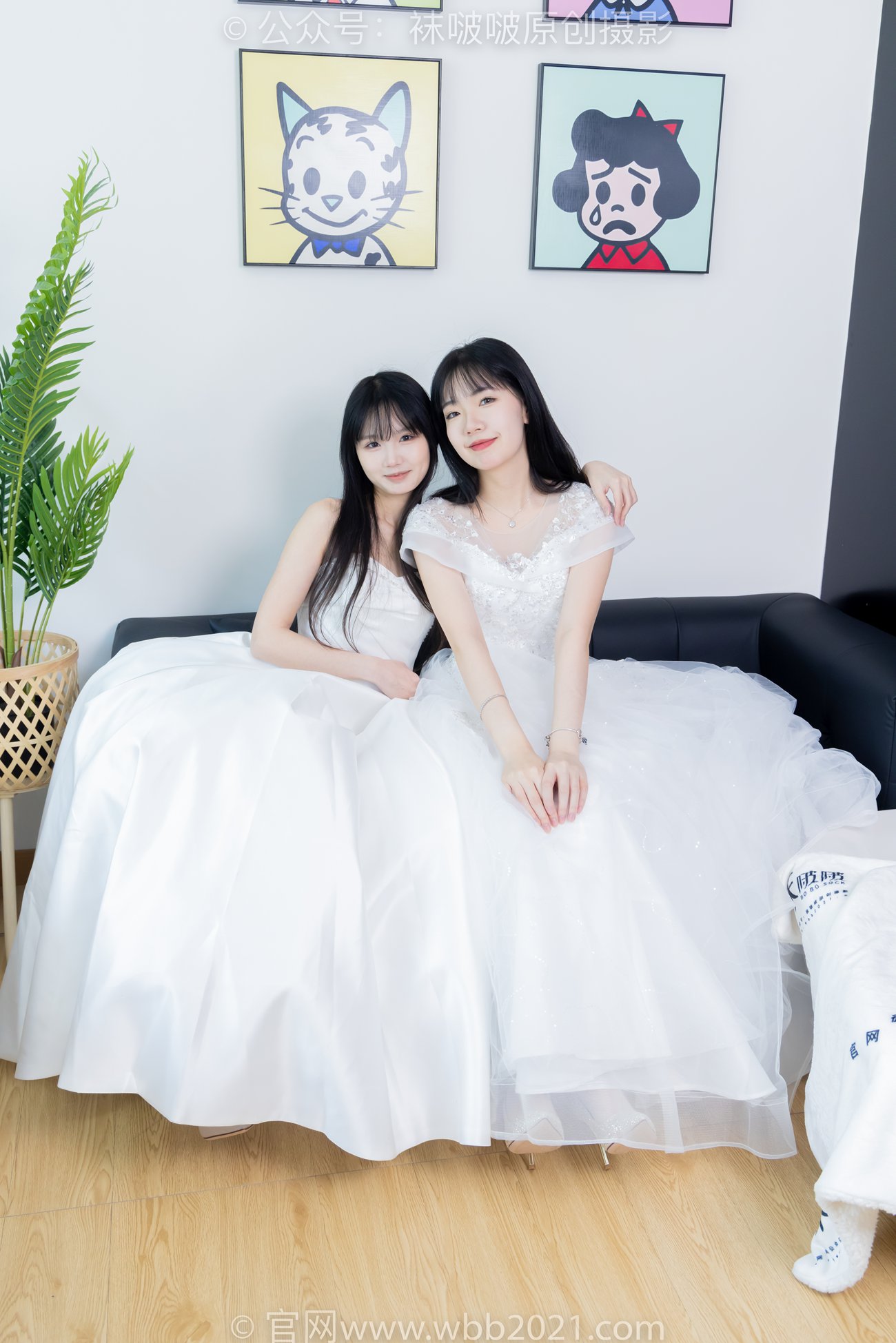 图片[13]-[BoBoSocks袜啵啵]NO.510 小甜豆&甜甜圈-两双高跟鞋、薄肉丝、薄白丝、婚纱主题、互相帮对方腿脚涂抹[96P] – 速更版-美库