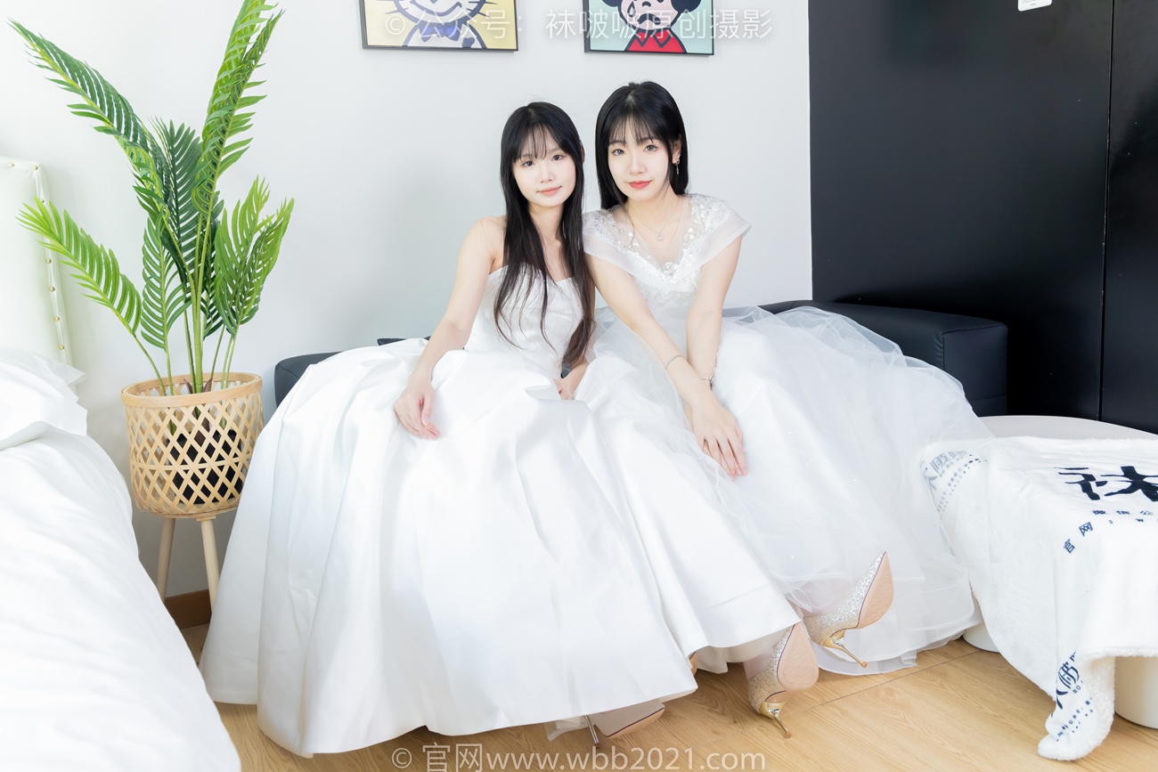 图片[14]-[BoBoSocks袜啵啵]NO.510 小甜豆&甜甜圈-两双高跟鞋、薄肉丝、薄白丝、婚纱主题、互相帮对方腿脚涂抹[96P] – 速更版-美库