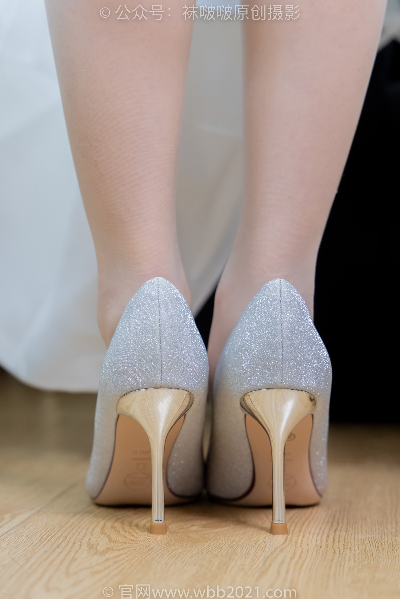 图片[30]-[BoBoSocks袜啵啵]NO.510 小甜豆&甜甜圈-两双高跟鞋、薄肉丝、薄白丝、婚纱主题、互相帮对方腿脚涂抹[96P] – 速更版-美库