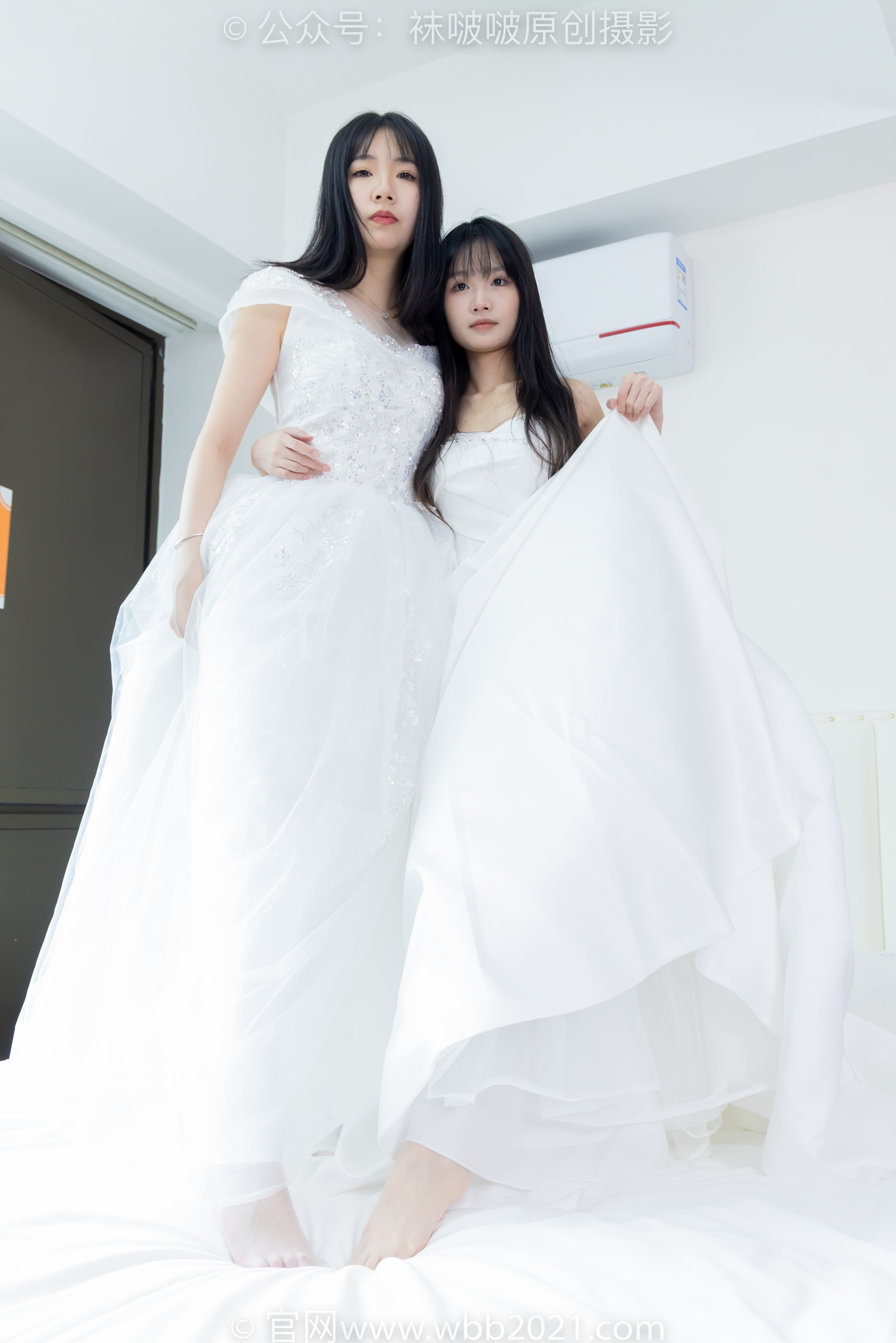 图片[36]-[BoBoSocks袜啵啵]NO.510 小甜豆&甜甜圈-两双高跟鞋、薄肉丝、薄白丝、婚纱主题、互相帮对方腿脚涂抹[96P] – 速更版-美库