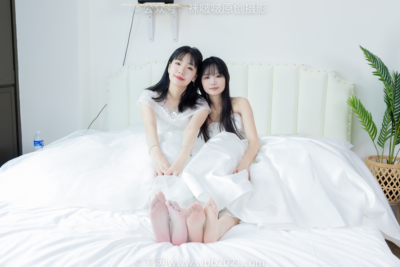 图片[42]-[BoBoSocks袜啵啵]NO.510 小甜豆&甜甜圈-两双高跟鞋、薄肉丝、薄白丝、婚纱主题、互相帮对方腿脚涂抹[96P] – 速更版-美库