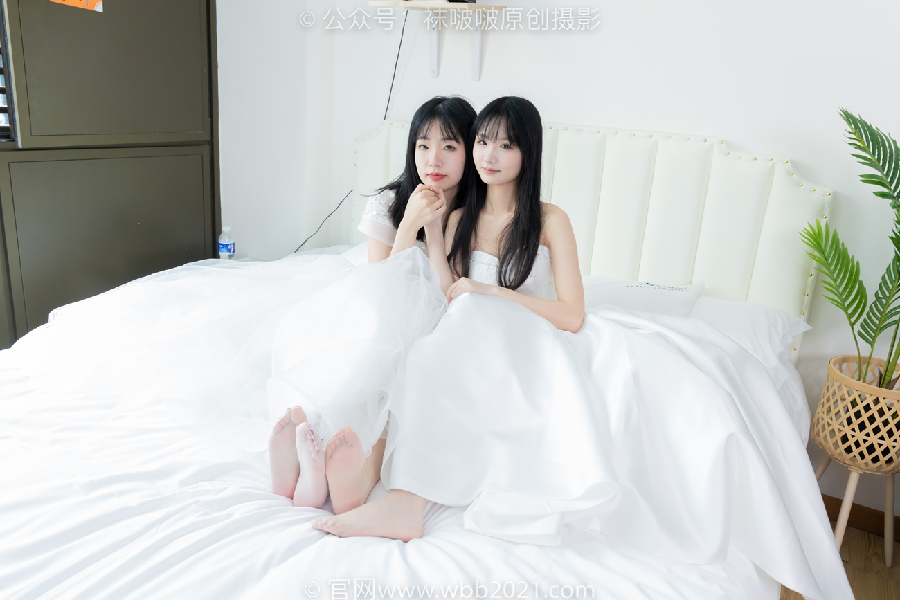 图片[51]-[BoBoSocks袜啵啵]NO.510 小甜豆&甜甜圈-两双高跟鞋、薄肉丝、薄白丝、婚纱主题、互相帮对方腿脚涂抹[96P] – 速更版-美库