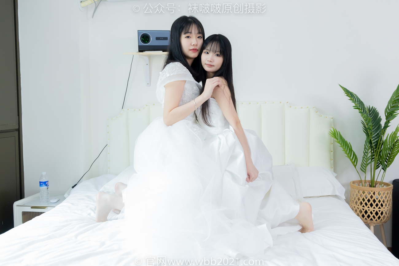 图片[56]-[BoBoSocks袜啵啵]NO.510 小甜豆&甜甜圈-两双高跟鞋、薄肉丝、薄白丝、婚纱主题、互相帮对方腿脚涂抹[96P] – 速更版-美库