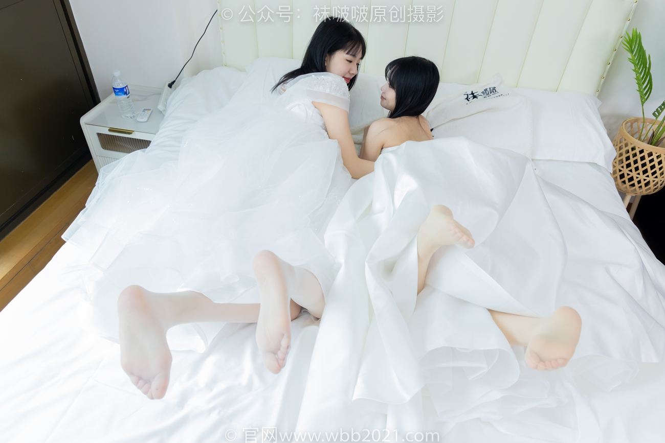 图片[76]-[BoBoSocks袜啵啵]NO.510 小甜豆&甜甜圈-两双高跟鞋、薄肉丝、薄白丝、婚纱主题、互相帮对方腿脚涂抹[96P] – 速更版-美库