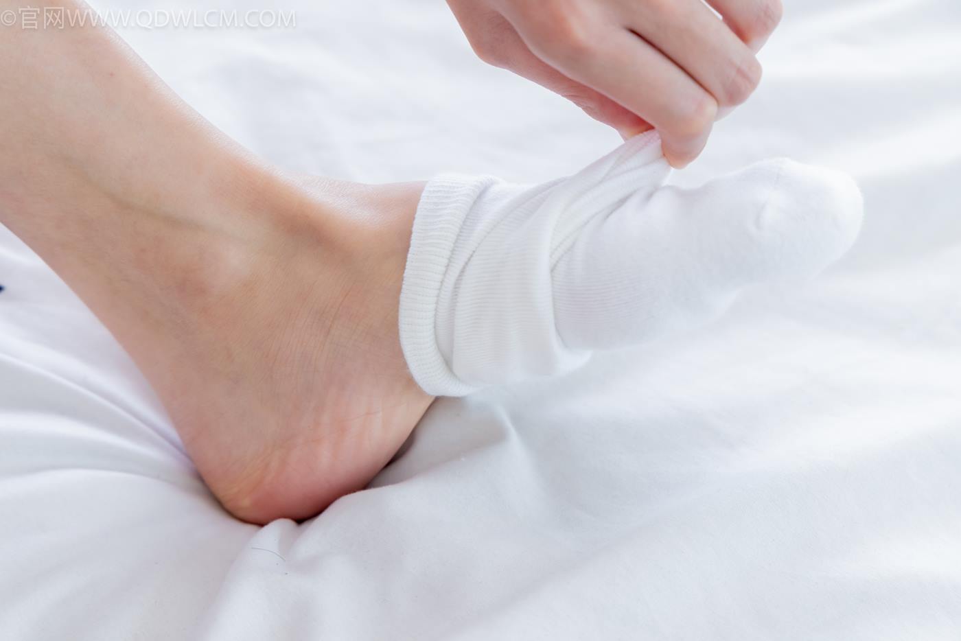 图片[77]-物恋传媒 NO.2274 茯苓-皮鞋、白棉袜、裸足[122P] – 速更版-美库