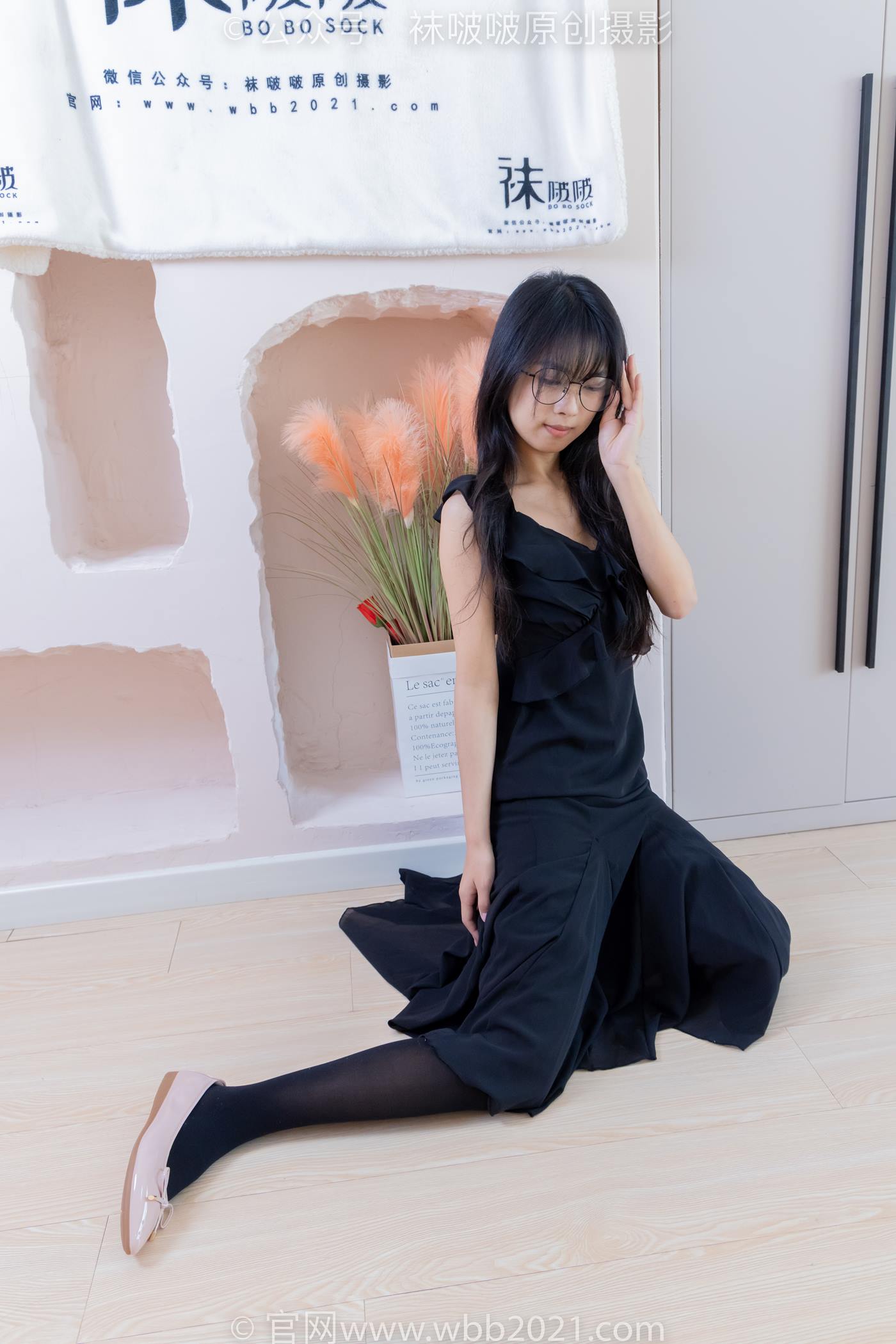 图片[30]-[BoBoSocks袜啵啵]NO.511 奶油-平底鞋、厚黑丝、做瑜伽动作时老头乐挠脚剧情[140P] – 速更版-美库