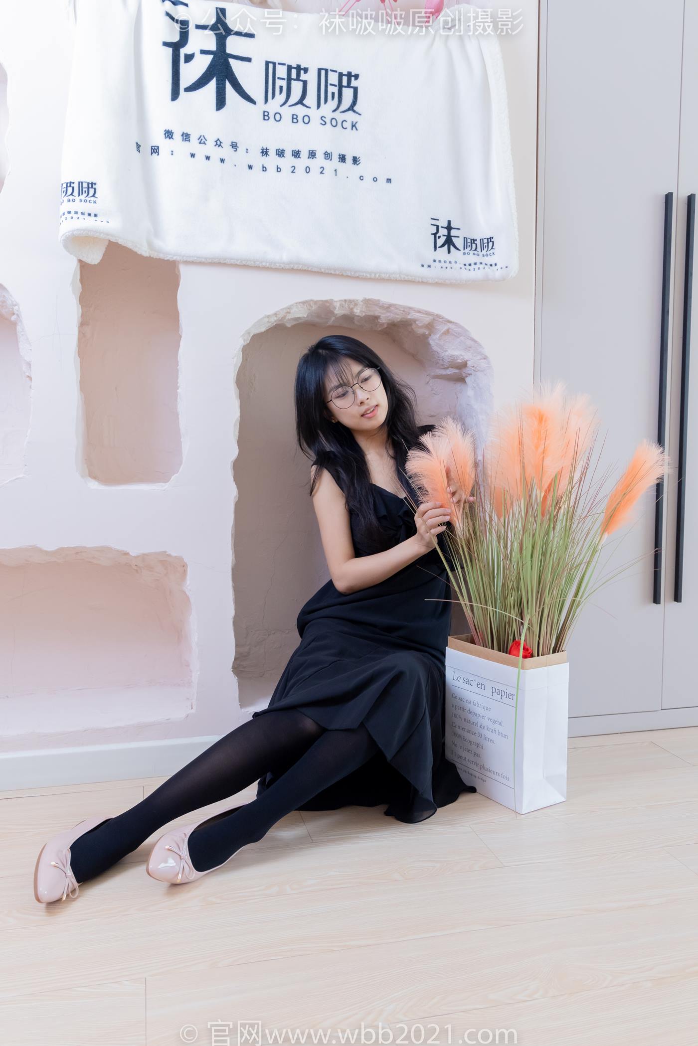 图片[31]-[BoBoSocks袜啵啵]NO.511 奶油-平底鞋、厚黑丝、做瑜伽动作时老头乐挠脚剧情[140P] – 速更版-美库