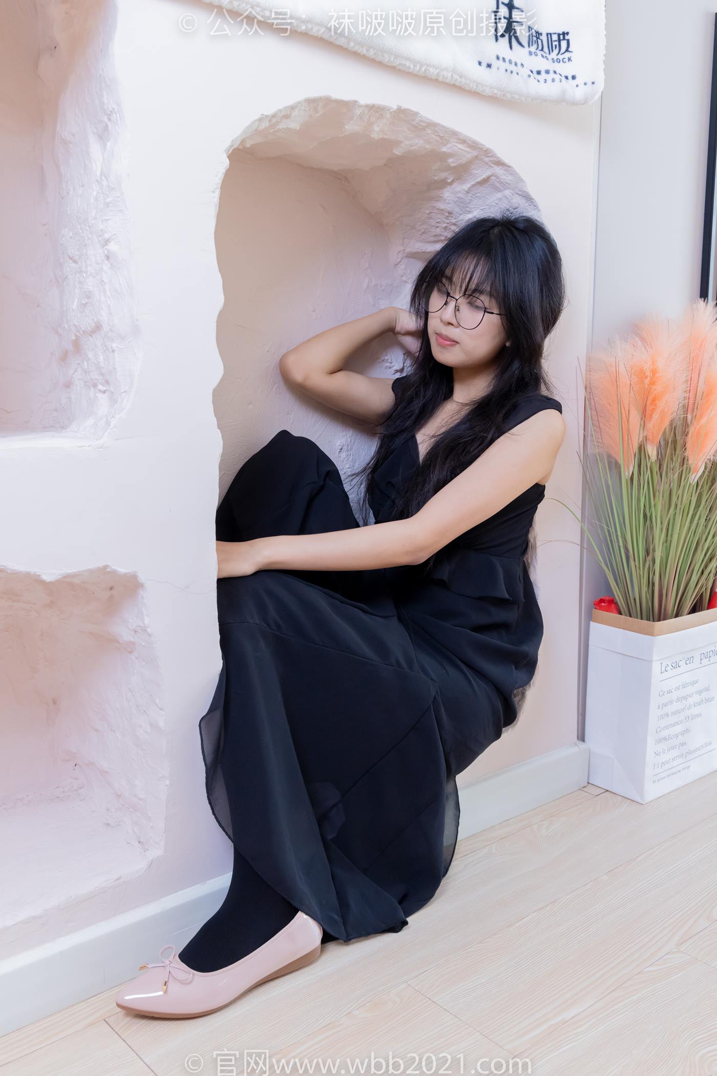 图片[38]-[BoBoSocks袜啵啵]NO.511 奶油-平底鞋、厚黑丝、做瑜伽动作时老头乐挠脚剧情[140P] – 速更版-美库