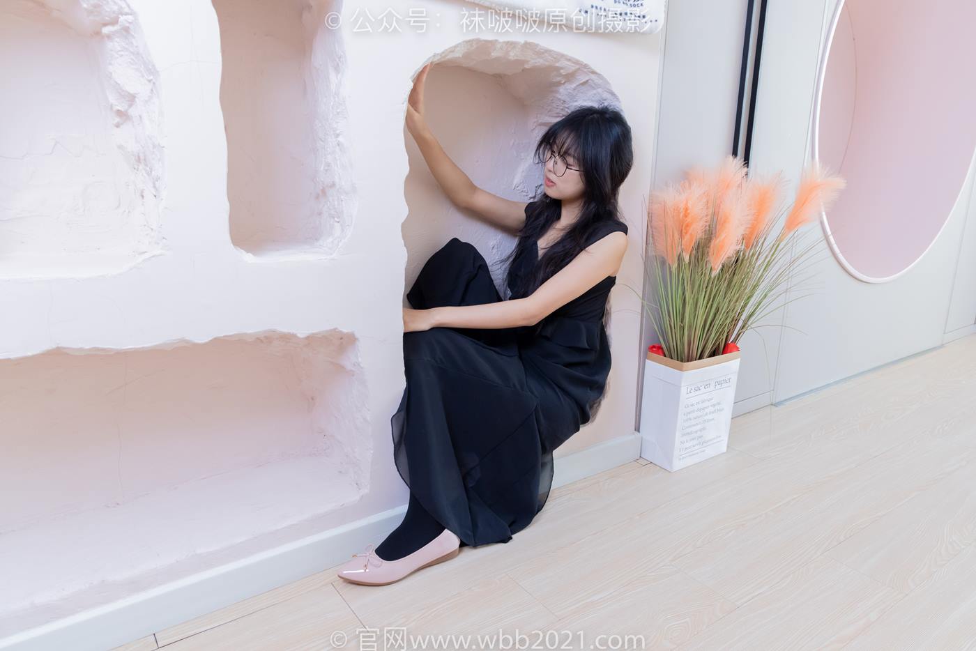 图片[39]-[BoBoSocks袜啵啵]NO.511 奶油-平底鞋、厚黑丝、做瑜伽动作时老头乐挠脚剧情[140P] – 速更版-美库