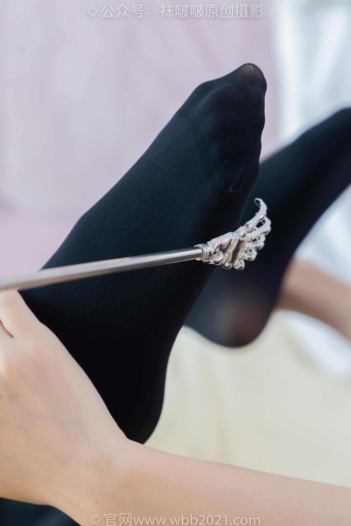 图片[64]-[BoBoSocks袜啵啵]NO.511 奶油-平底鞋、厚黑丝、做瑜伽动作时老头乐挠脚剧情[140P] – 速更版-美库