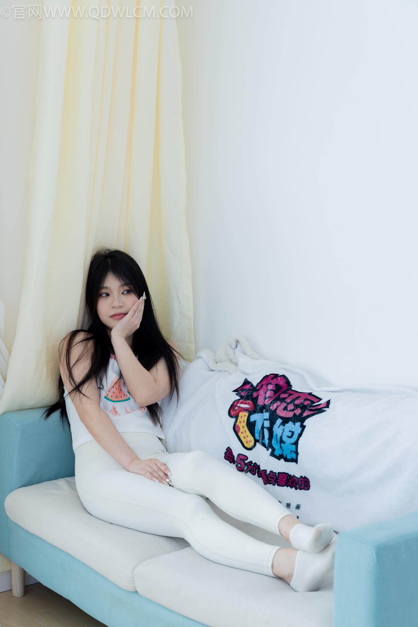 图片[40]-物恋传媒 NO.2276 闪闪-板鞋、白船袜、蓝船袜、裸足[142P] – 速更版-美库