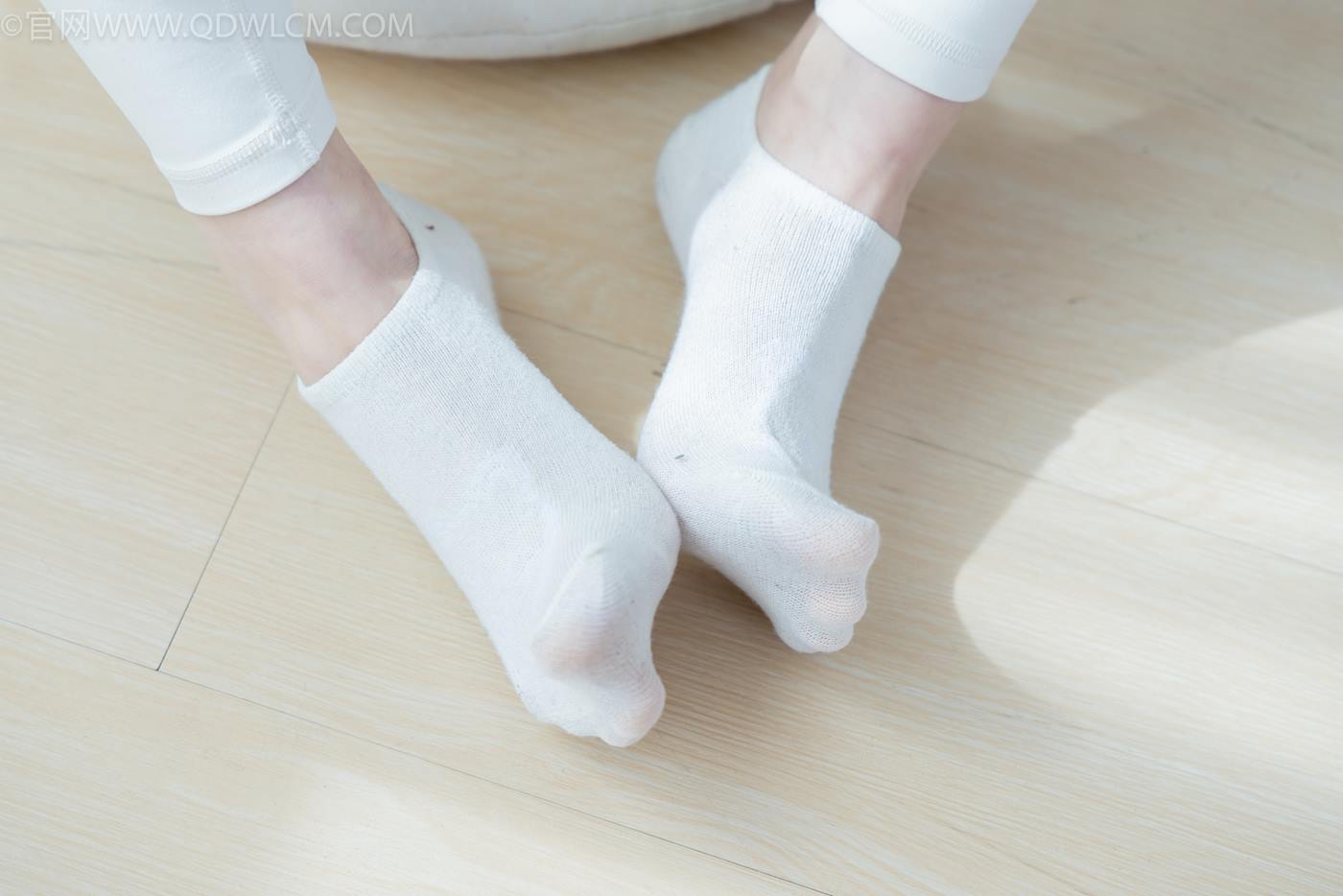 图片[50]-物恋传媒 NO.2276 闪闪-板鞋、白船袜、蓝船袜、裸足[142P] – 速更版-美库