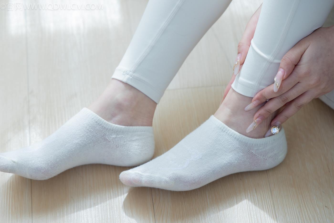 图片[52]-物恋传媒 NO.2276 闪闪-板鞋、白船袜、蓝船袜、裸足[142P] – 速更版-美库
