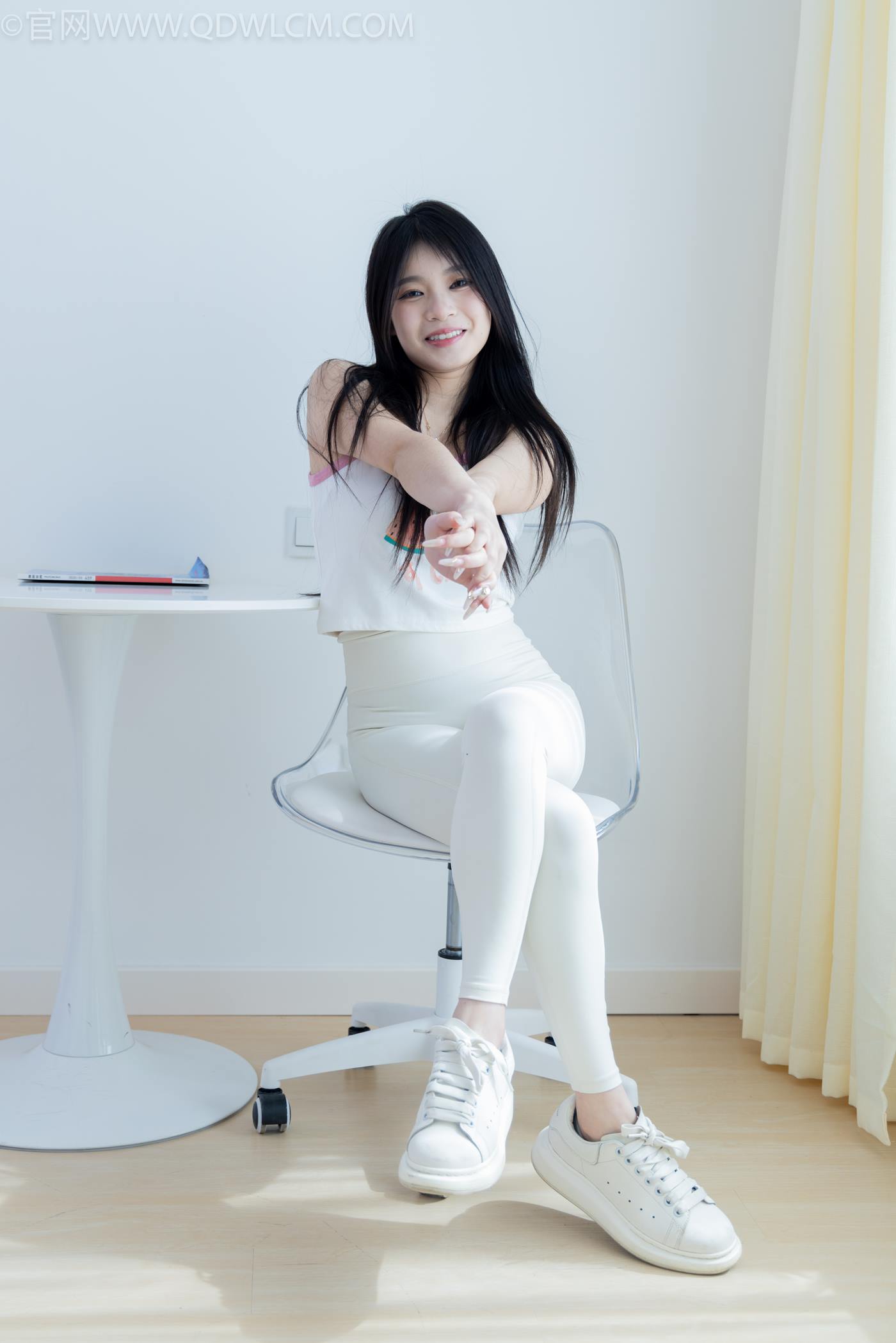 图片[59]-物恋传媒 NO.2276 闪闪-板鞋、白船袜、蓝船袜、裸足[142P] – 速更版-美库